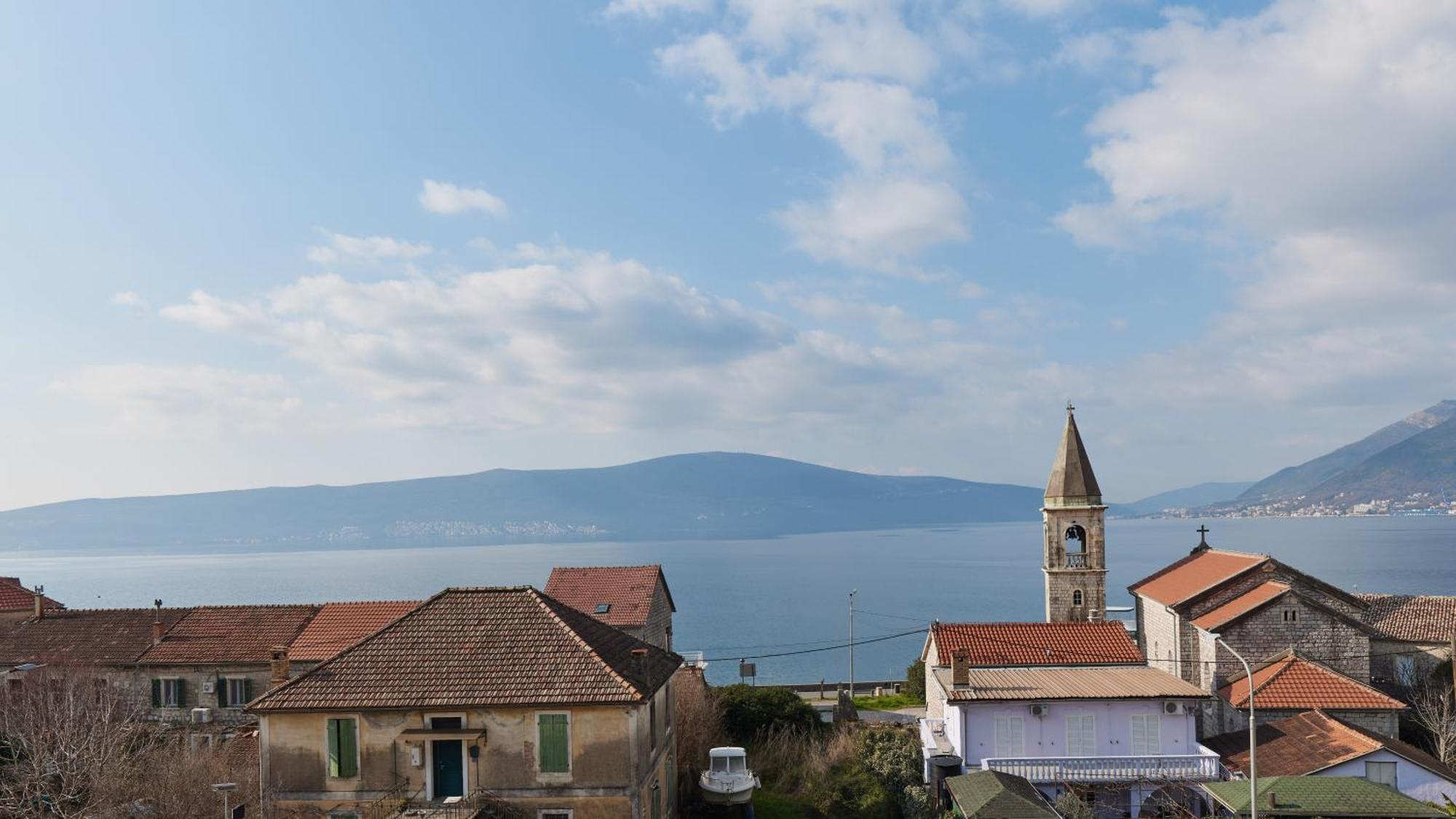 Bayview Apartments Tivat Montenegro Exterior photo