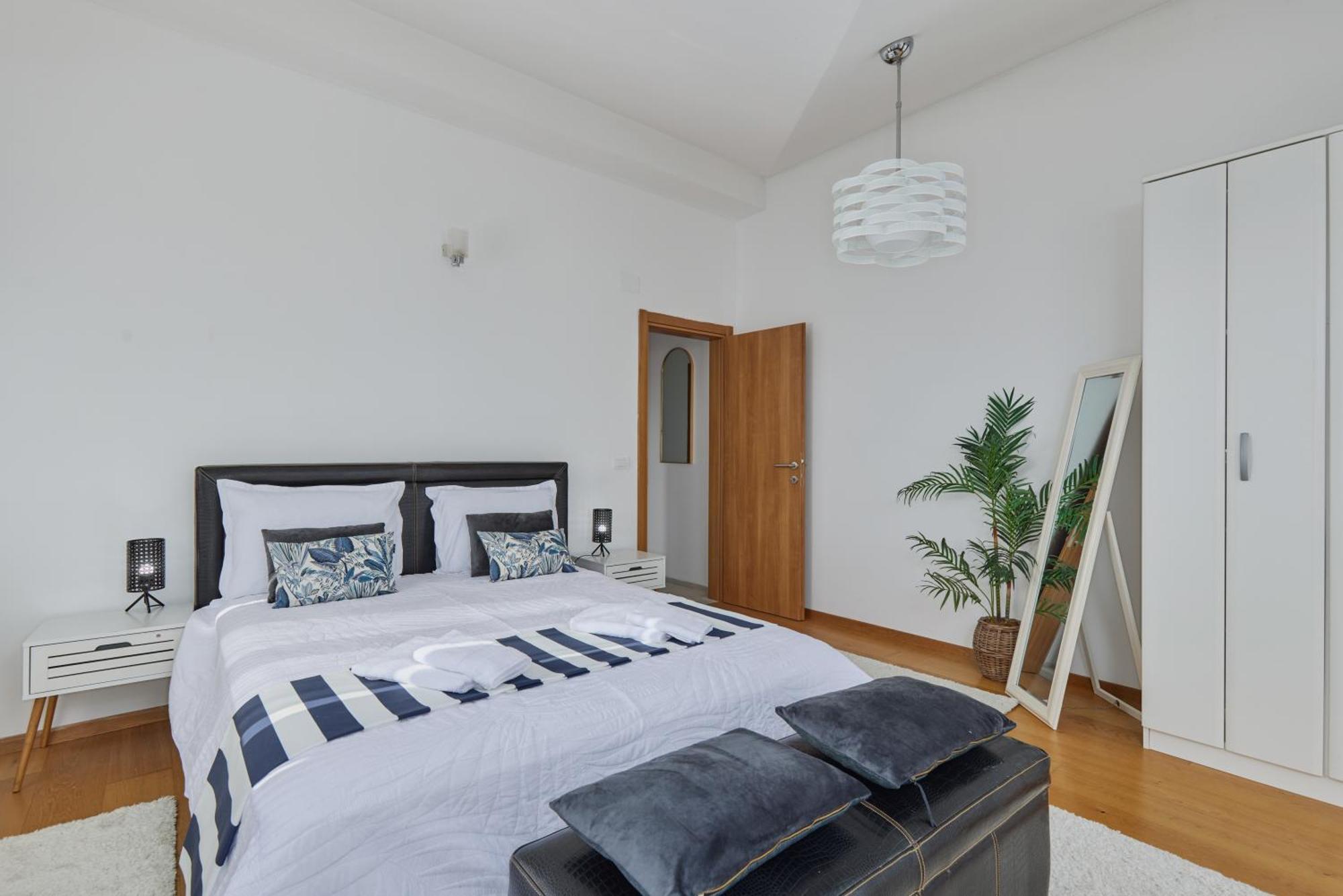 Bayview Apartments Tivat Montenegro Exterior photo