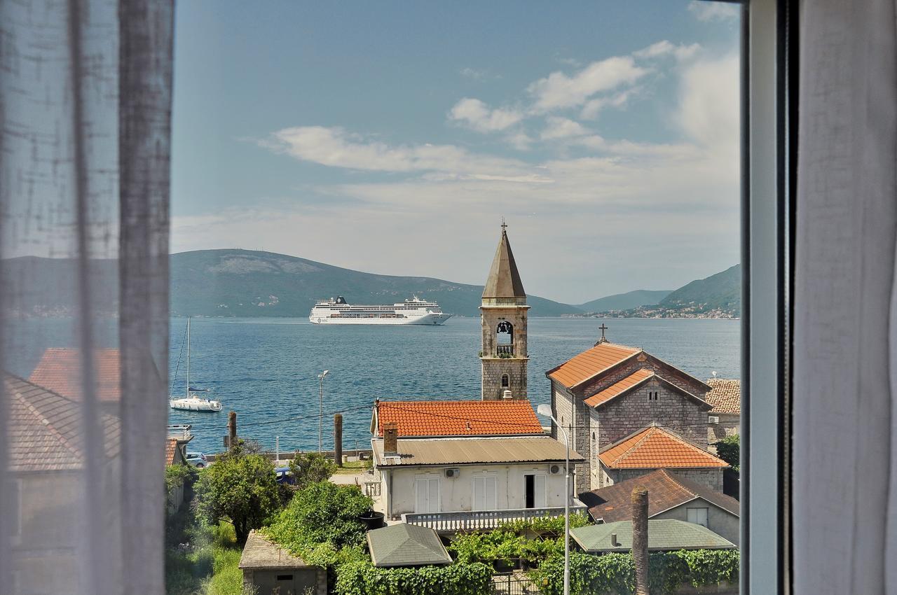 Bayview Apartments Tivat Montenegro Exterior photo